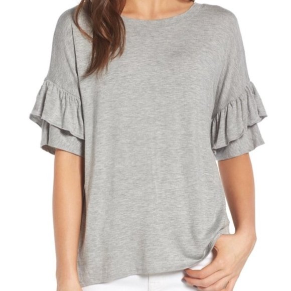 Chelsea 28 (Nordstrom) Gray Ruffle sleeve v back tee size M - Picture 1 of 8